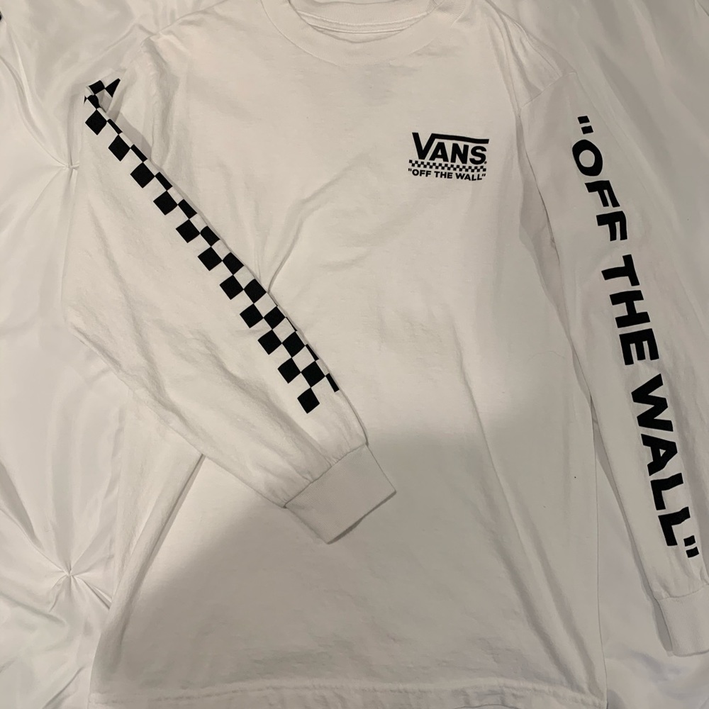 Men’s “off the wall” long sleeve tee